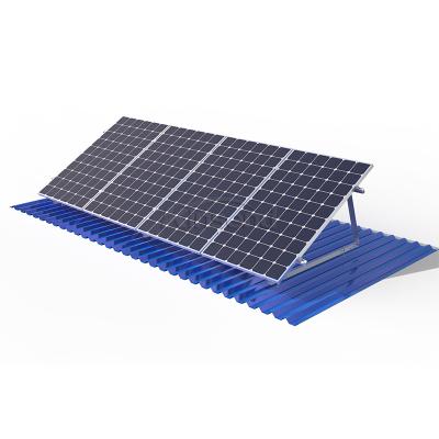 Sistema de montagem de suporte triangular de telhado de metal