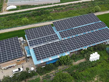 Sistema de montagem de telhado de metal